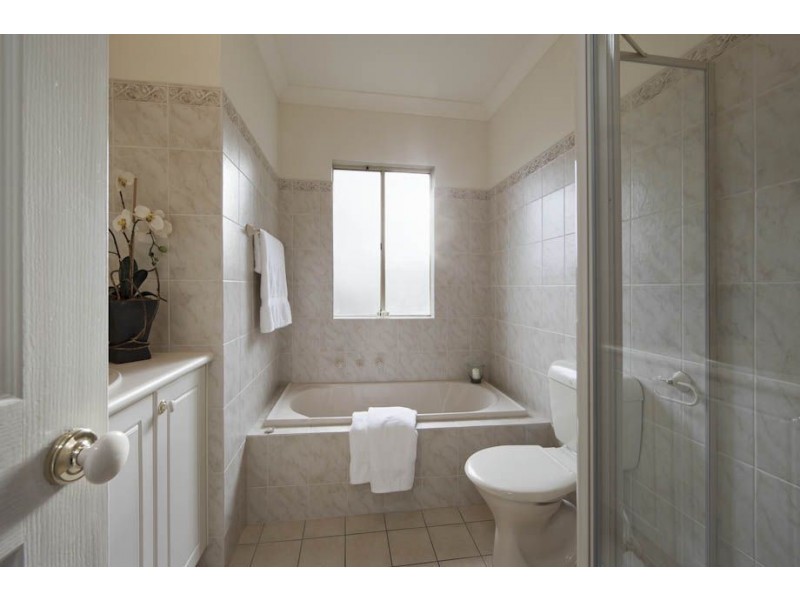 5B Orwin Court, Fulham SA 5024