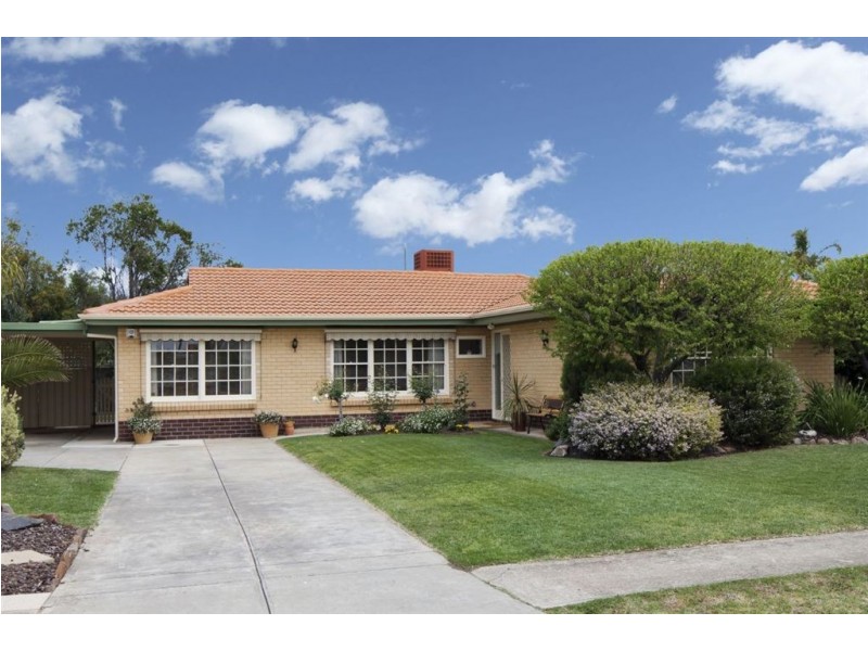 10 Sierra Avenue, Grange SA 5022