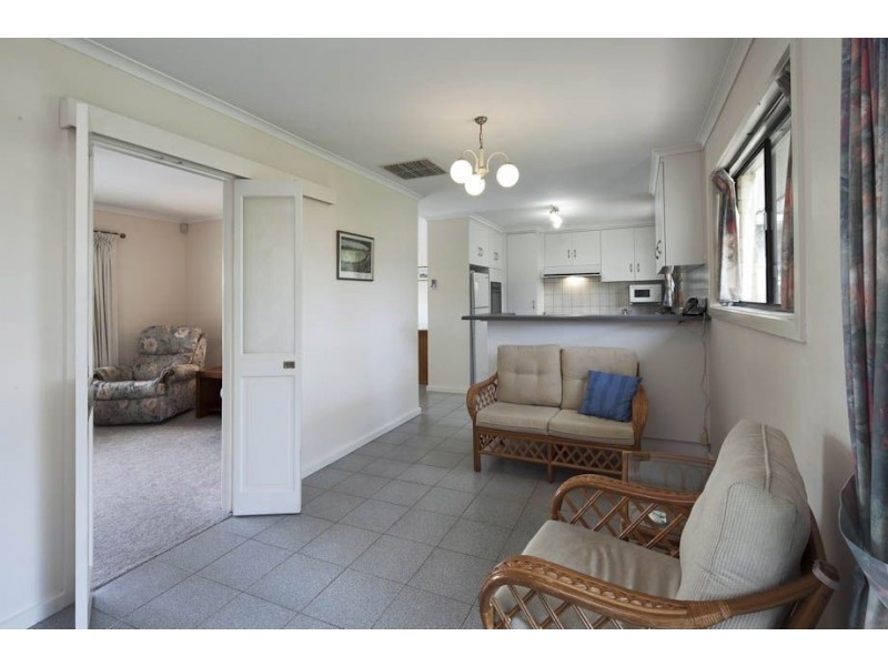 10 Sierra Avenue, Grange SA 5022