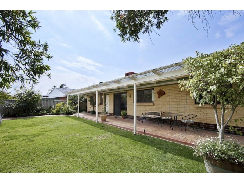 10 Sierra Avenue, Grange SA 5022