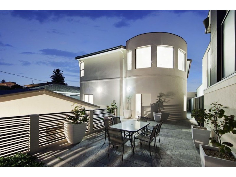 42A Seaview Road, Tennyson SA 5022