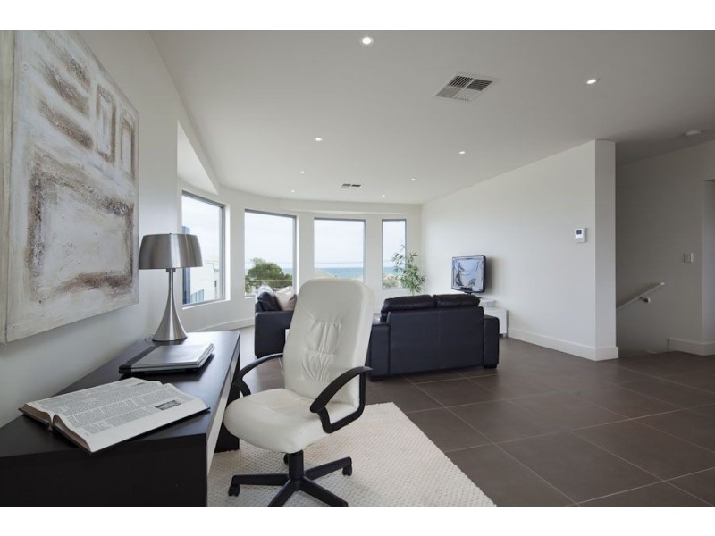 42A Seaview Road, Tennyson SA 5022