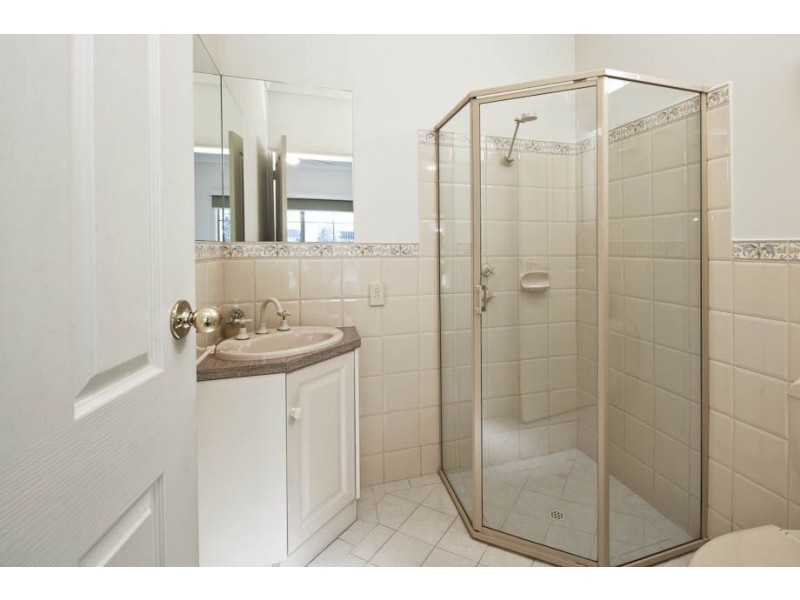 63 Military Road, Tennyson SA 5022