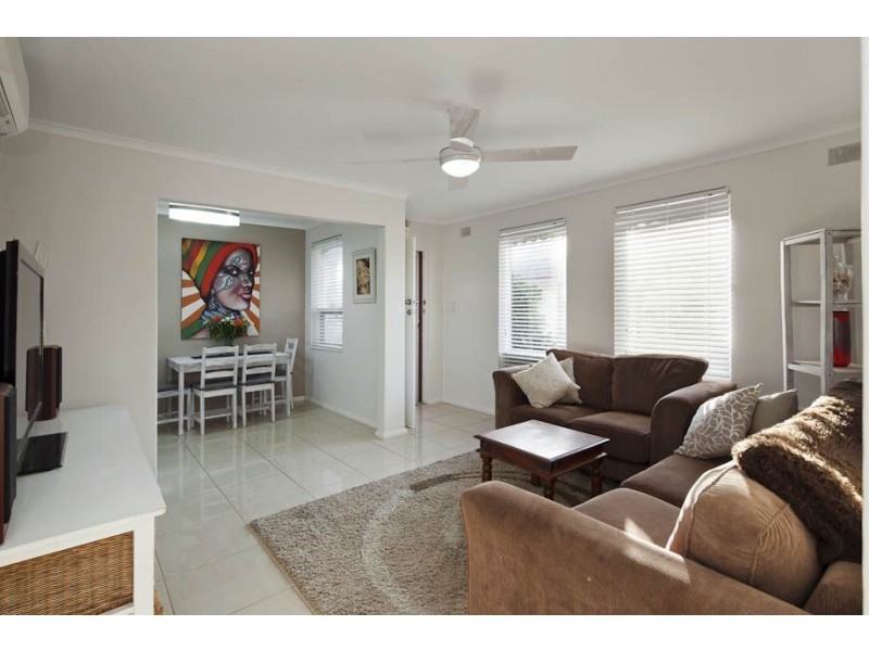 4/17 Anthony Street, Largs Bay SA 5016