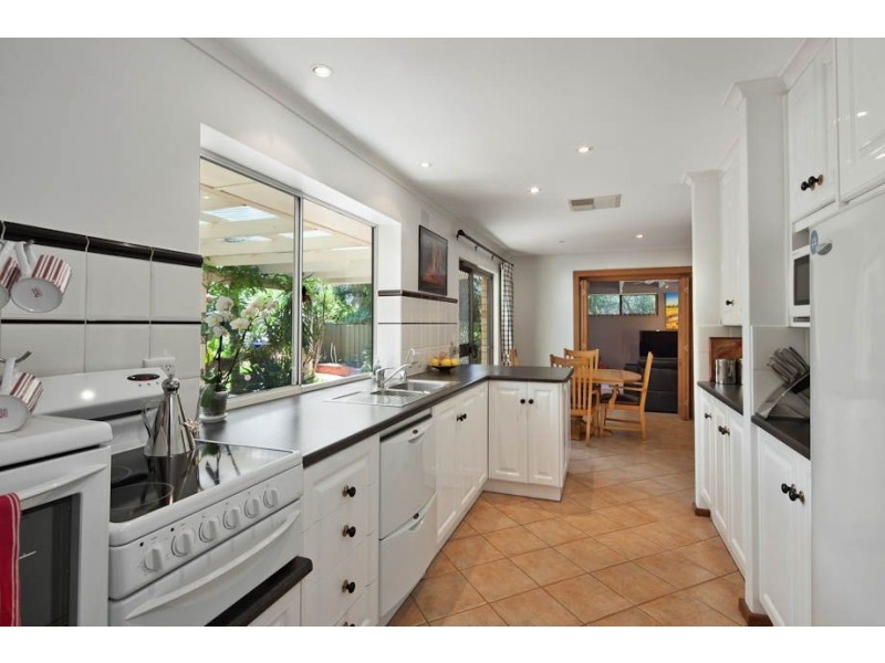 15 Michigan Court, West Lakes SA 5021