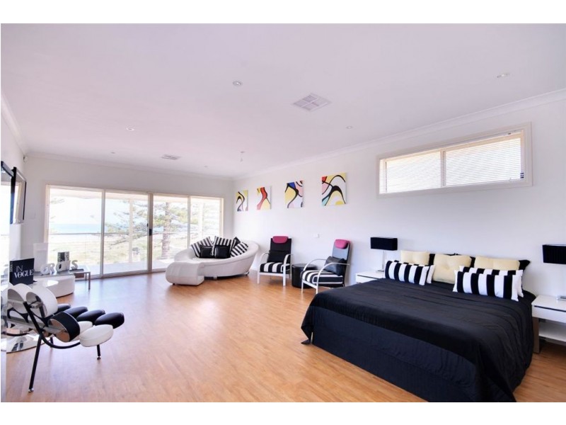 224 Lady Gowrie Drive, Largs Bay SA 5016