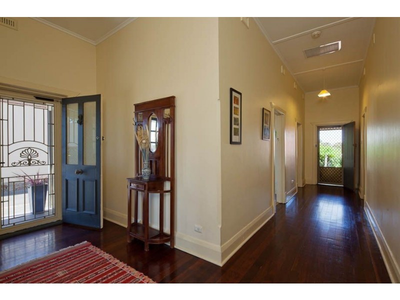 116 Military Road, Semaphore SA 5019