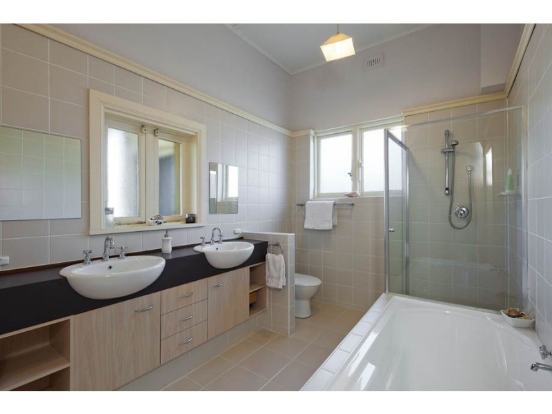 116 Military Road, Semaphore SA 5019