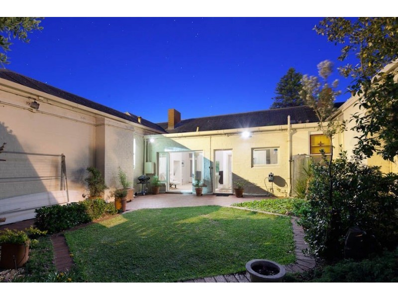 213 Esplanade, Henley Beach SA 5022