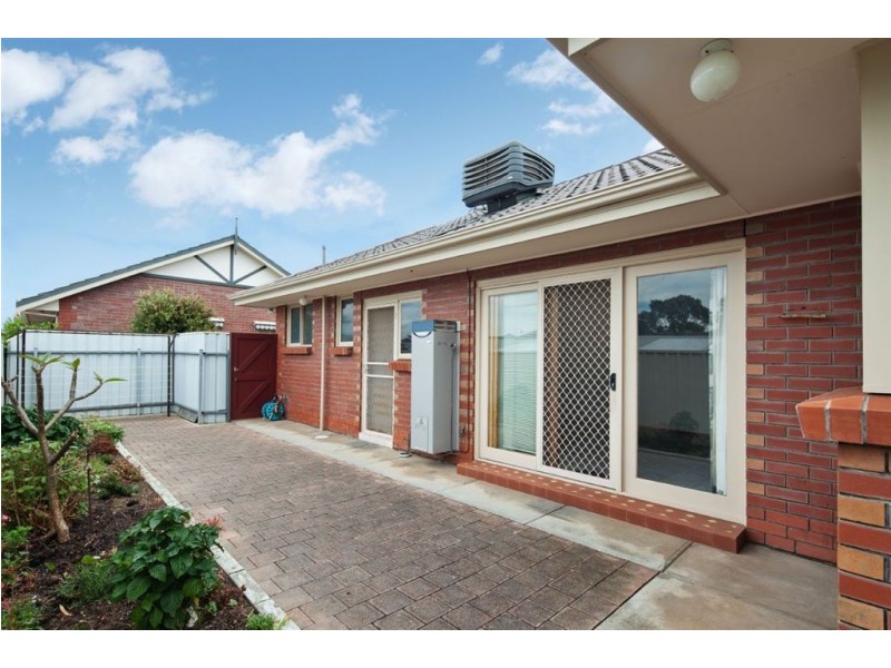 2/5 Henley Avenue, Henley Beach SA 5022