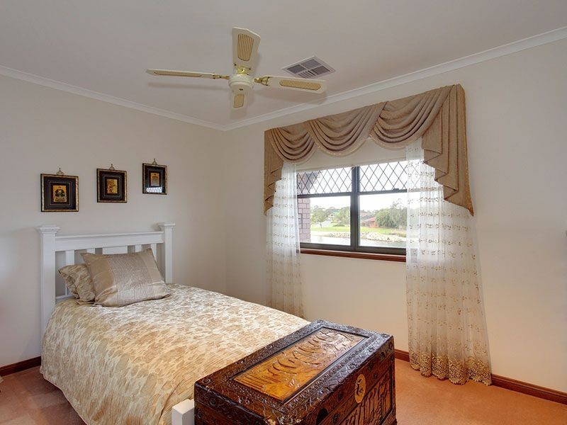 13 Waikiki Court, West Lakes SA 5021