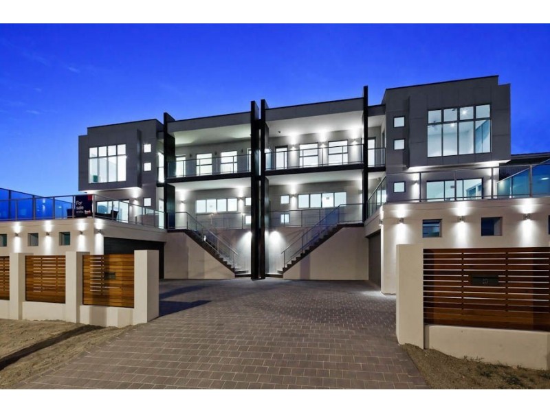 11-13 Military Road, Tennyson SA 5022
