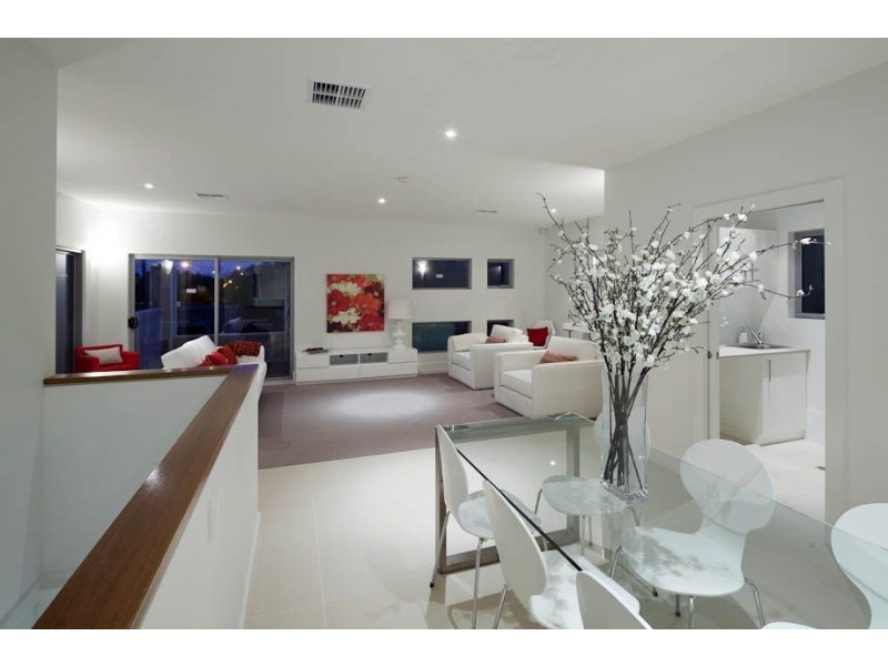 11-13 Military Road, Tennyson SA 5022