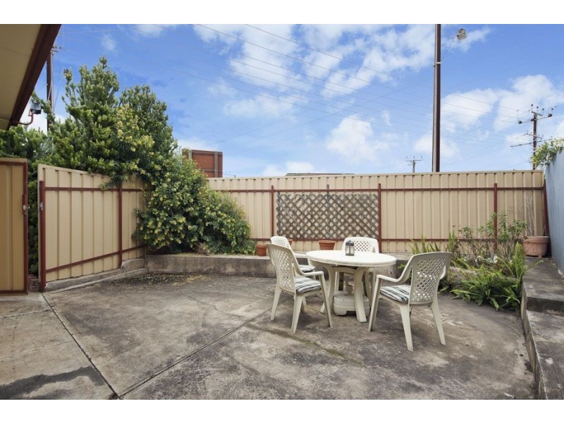 1/114 Military Road, Semaphore SA 5019