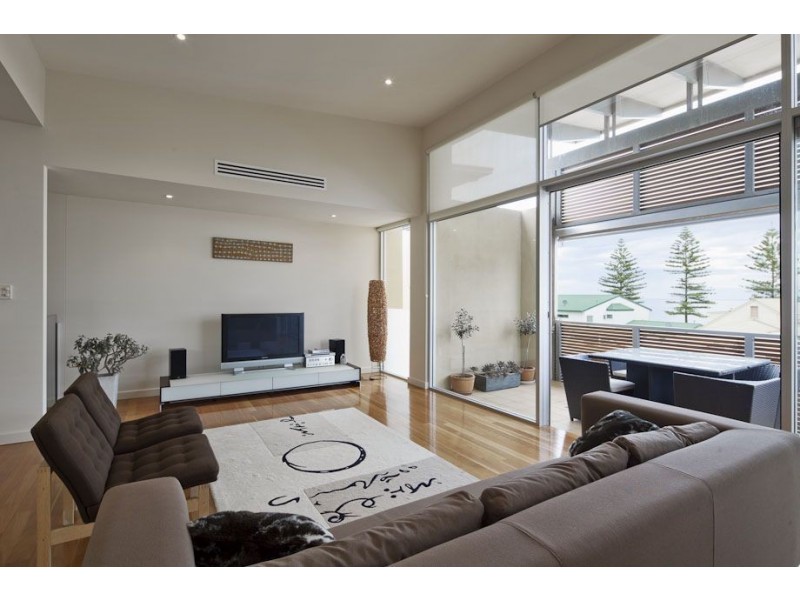 296A Seaview Road, Henley Beach SA 5022
