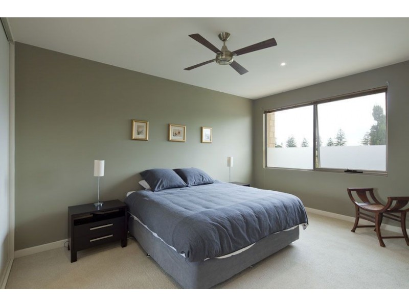 296A Seaview Road, Henley Beach SA 5022
