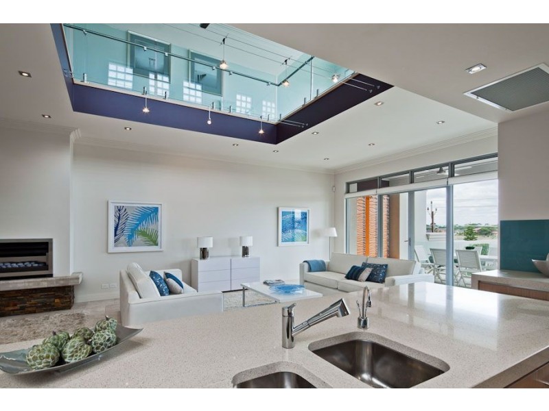 74 Seaview Road, Tennyson SA 5022
