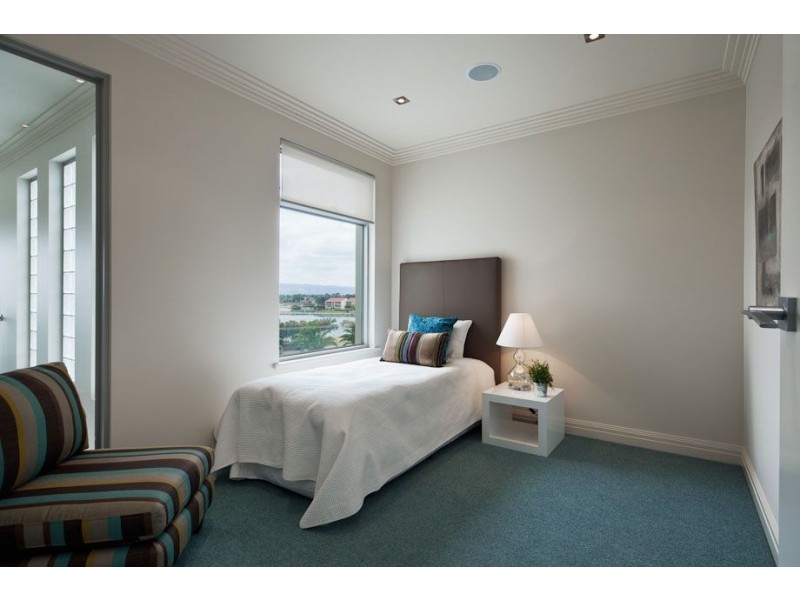 74 Seaview Road, Tennyson SA 5022
