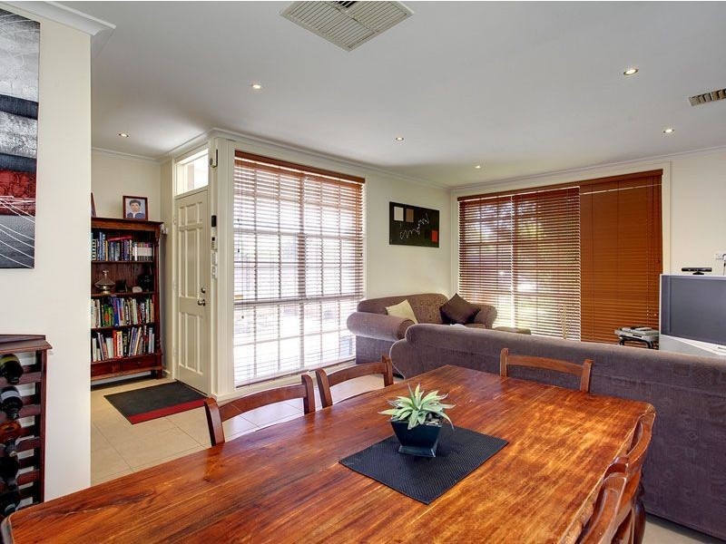1 Abelia Avenue, Flinders Park SA 5025