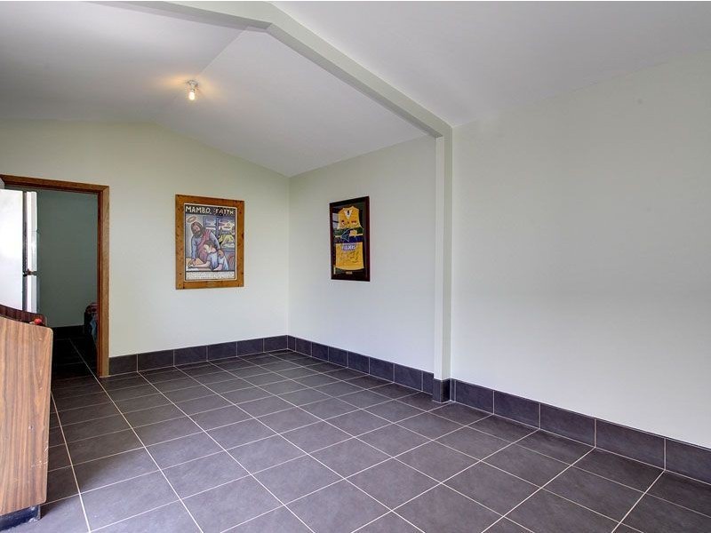 1 Abelia Avenue, Flinders Park SA 5025