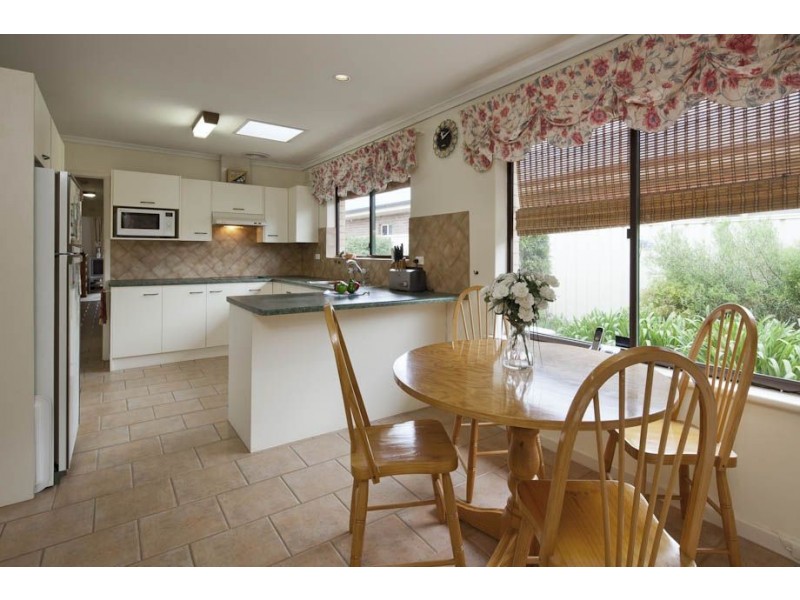 2 Flavel Place, Grange SA 5022