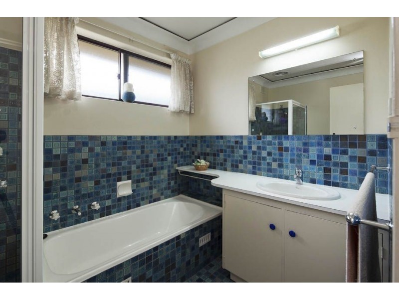 2 Flavel Place, Grange SA 5022