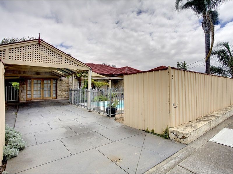 3 Dudley Avenue, North Plympton SA 5037