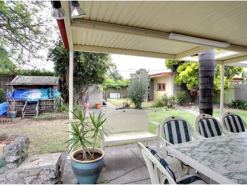 3 Dudley Avenue, North Plympton SA 5037