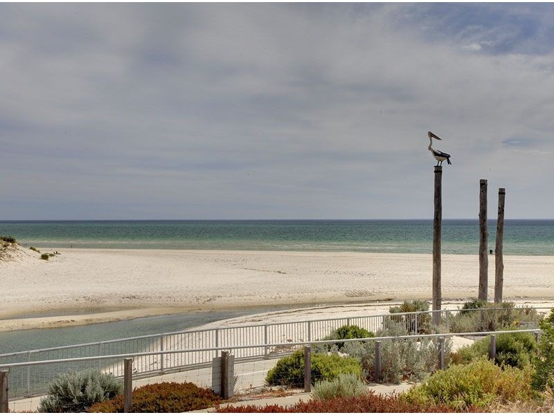 1/31 Esplanade, Henley Beach South SA 5022