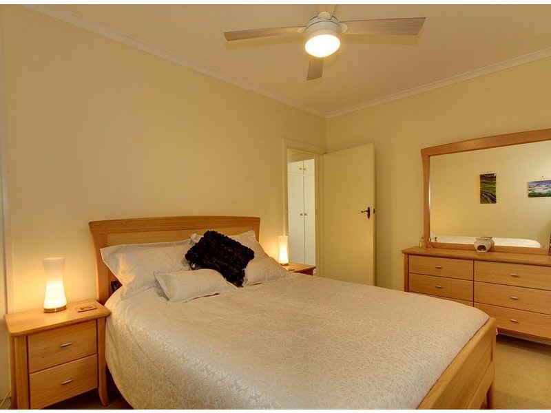 1/31 Esplanade, Henley Beach South SA 5022