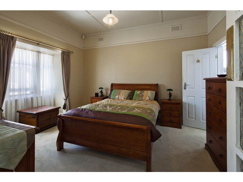 1 Stewart Avenue, Glenelg North SA 5045