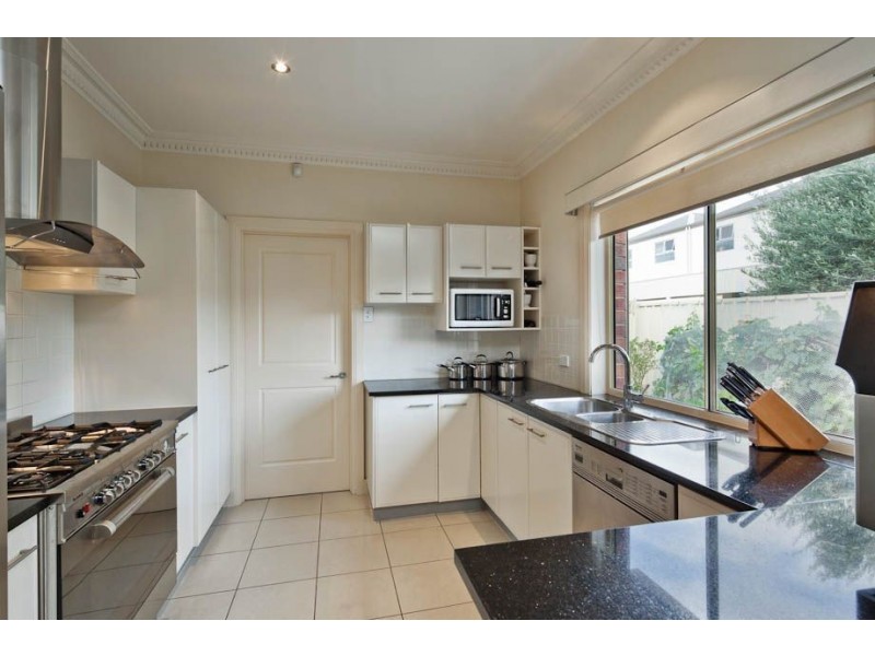 35 Chatswood Crescent, Kidman Park SA 5025