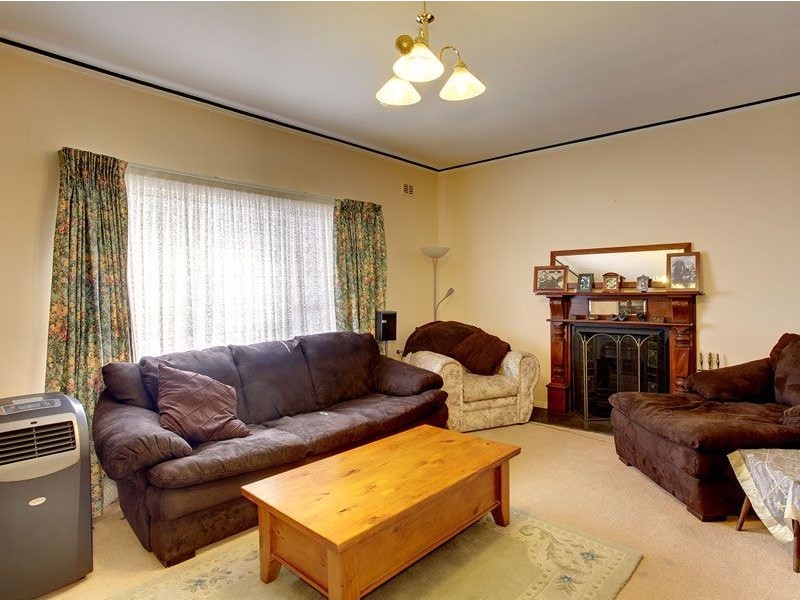 2 Lexington Road, Henley Beach South SA 5022