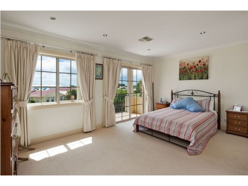 25A Newlands Drive, West Beach SA 5024