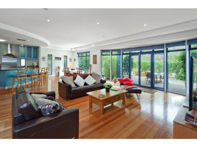 91 Halsey  Road, Fulham SA 5024