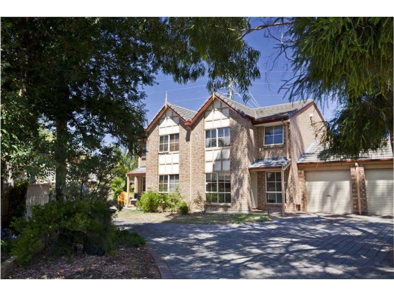 2/9 Yorktown Crescent, Henley Beach South SA 5022