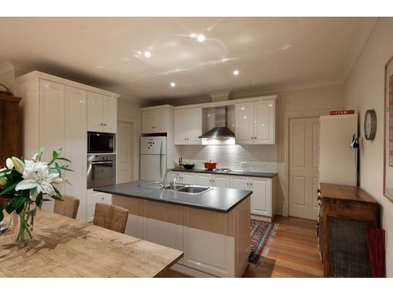 4 Corona Avenue, Lockleys SA 5032