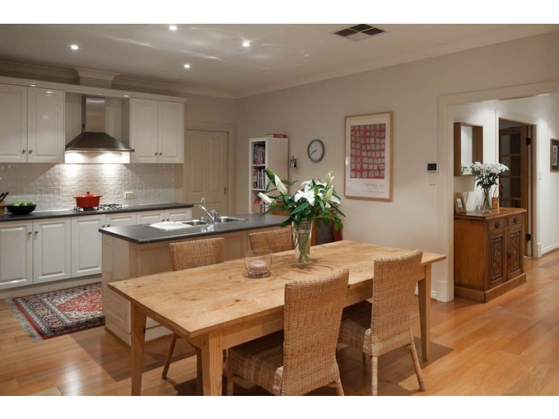 4 Corona Avenue, Lockleys SA 5032