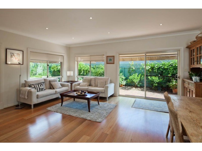 4 Corona Avenue, Lockleys SA 5032