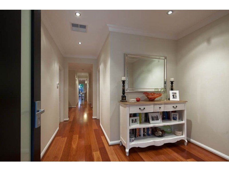 20 Broadmore Avenue, Fulham SA 5024