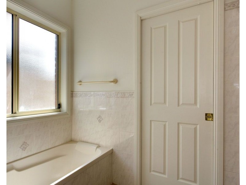 2B Olive Street, Seaton SA 5023