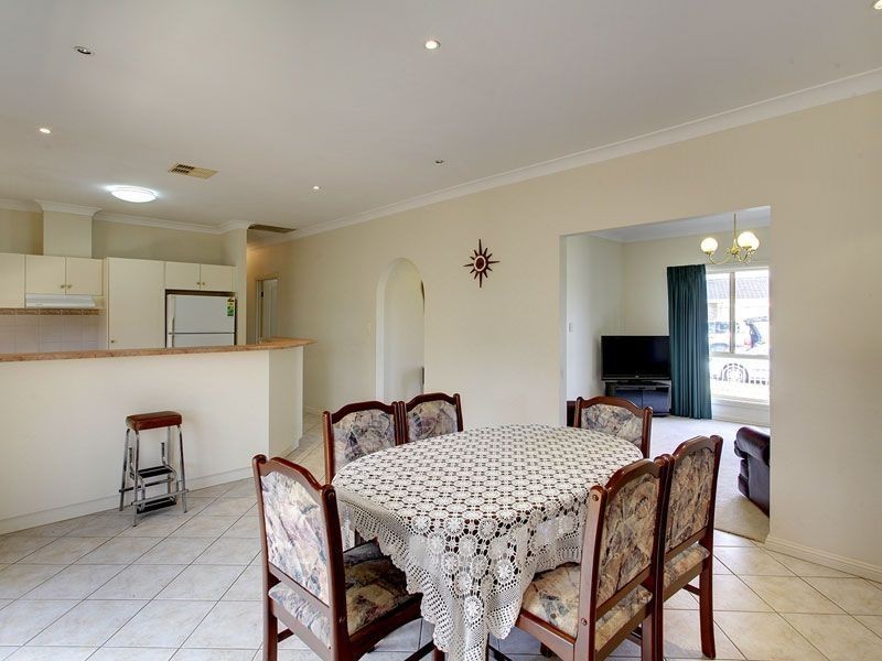 2B Olive Street, Seaton SA 5023
