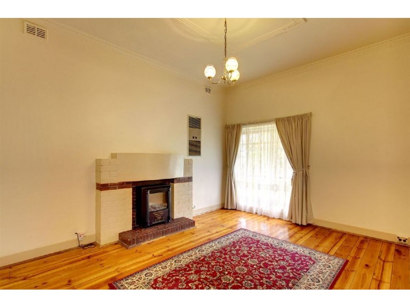 11 Hawkins Avenue, Flinders Park SA 5025