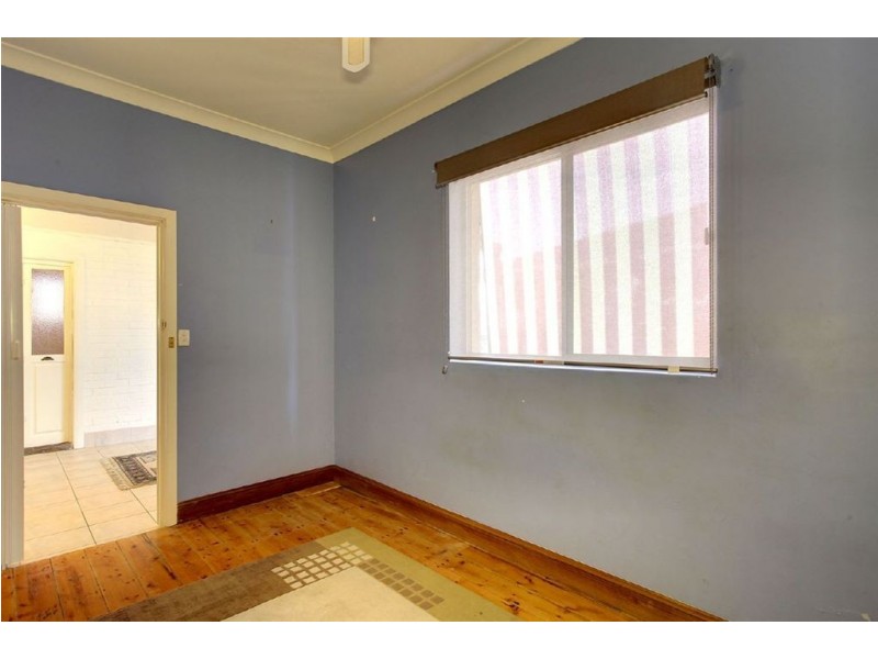 11 Hawkins Avenue, Flinders Park SA 5025