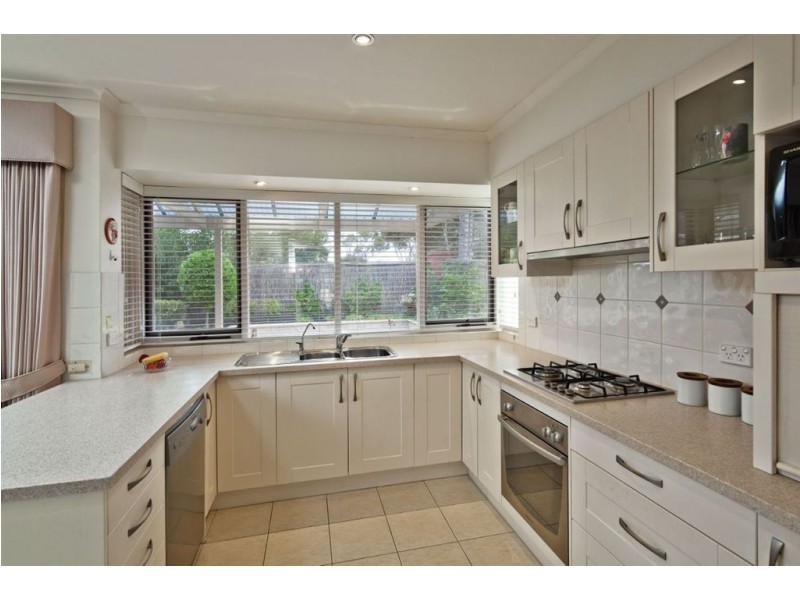 3 McDonald Grove, West Lakes SA 5021