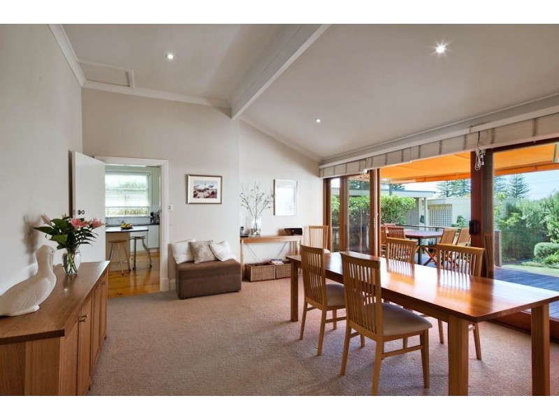 452 Seaview Road, Henley Beach SA 5022