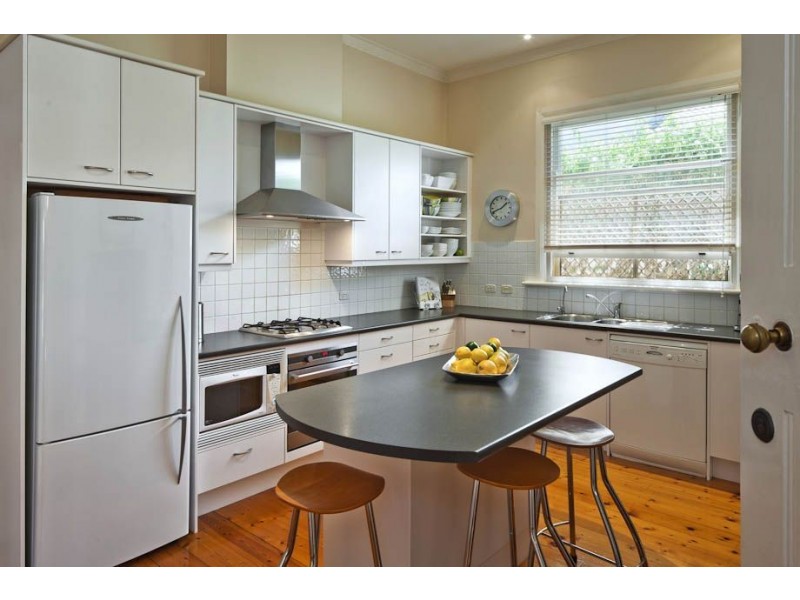 452 Seaview Road, Henley Beach SA 5022