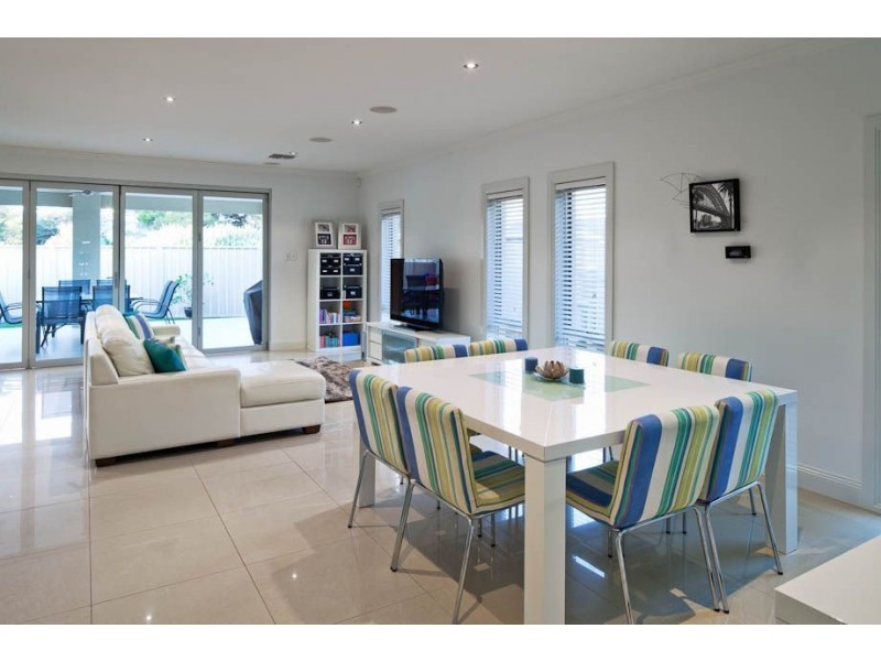 4a Alexander Avenue, Grange SA 5022