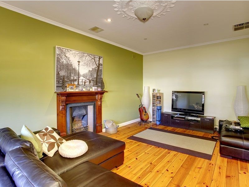 137 East Terrace, Henley Beach SA 5022