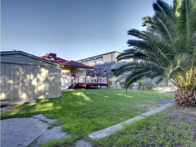 137 East Terrace, Henley Beach SA 5022